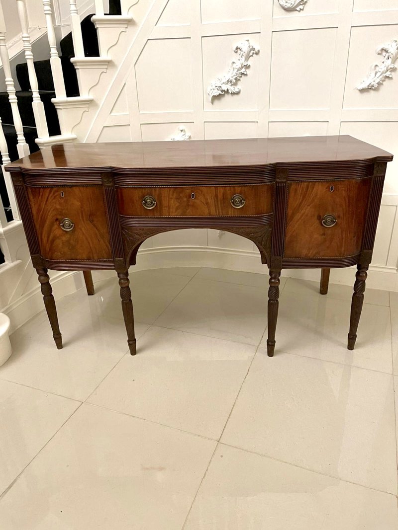 Antique George III Quality Figured Mahogany Breakfront Sideboard - Image 3